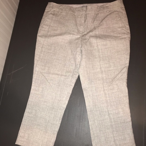 Katherine Barclay Montreal Grey and tan cropped flat front chino pants size 10 - Picture 1 of 6